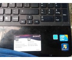 Vendo laptop Sony Vaio