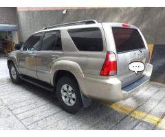 Hermosa Toyota 4Runner 2007 4x4 Impecable - Imagen 4/6