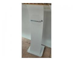 Pódium Acrílico Transparente + PVC DicoGraphic 5Mm Modelo Elegante - Imagen 2/5