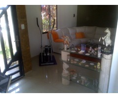 Oferta vendo hermosa casa en urbanización privada Altamira. - Imagen 4/6
